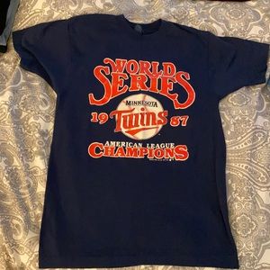 Vintage Minnesota Twins 87 World Series t-shirt